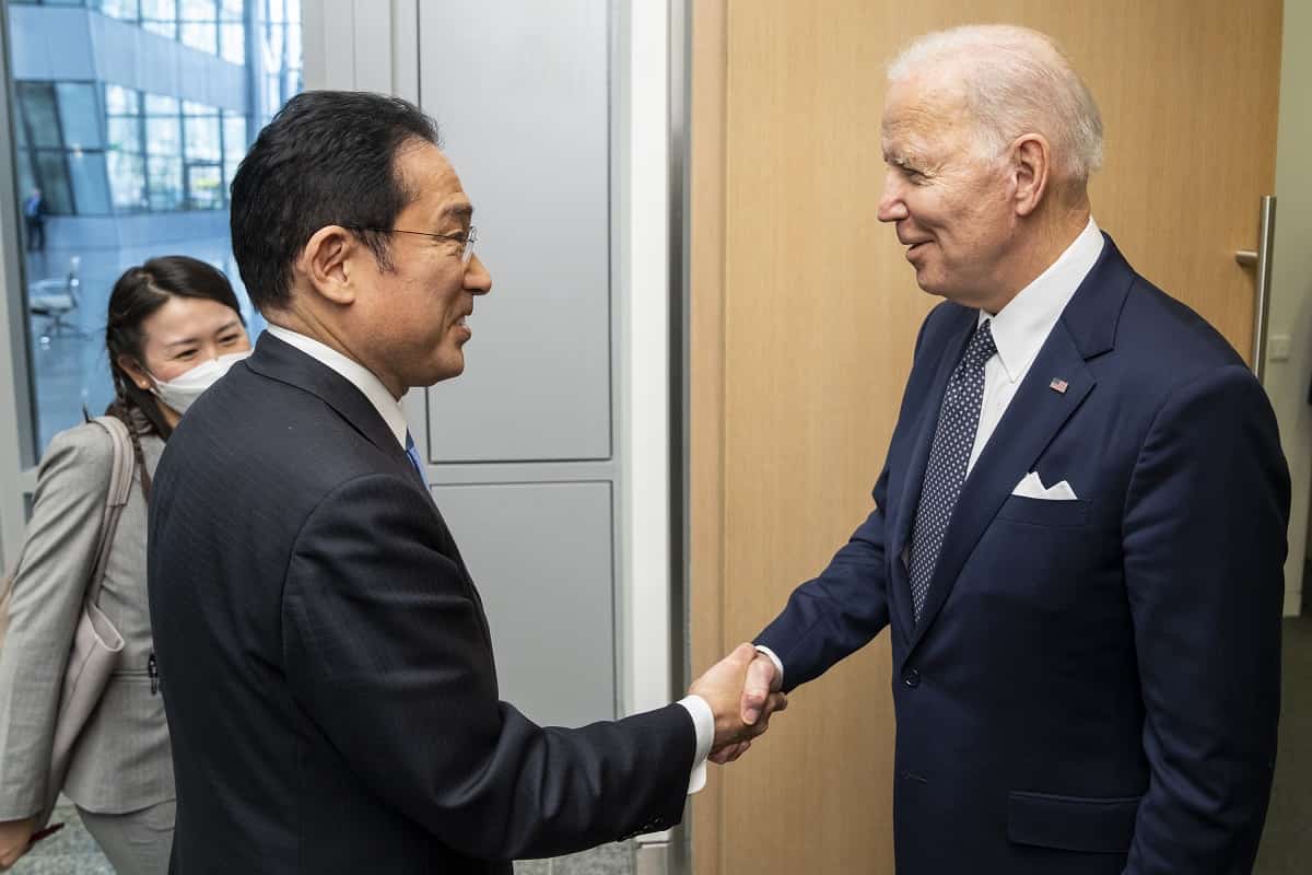 Biden and Fumio Kishida