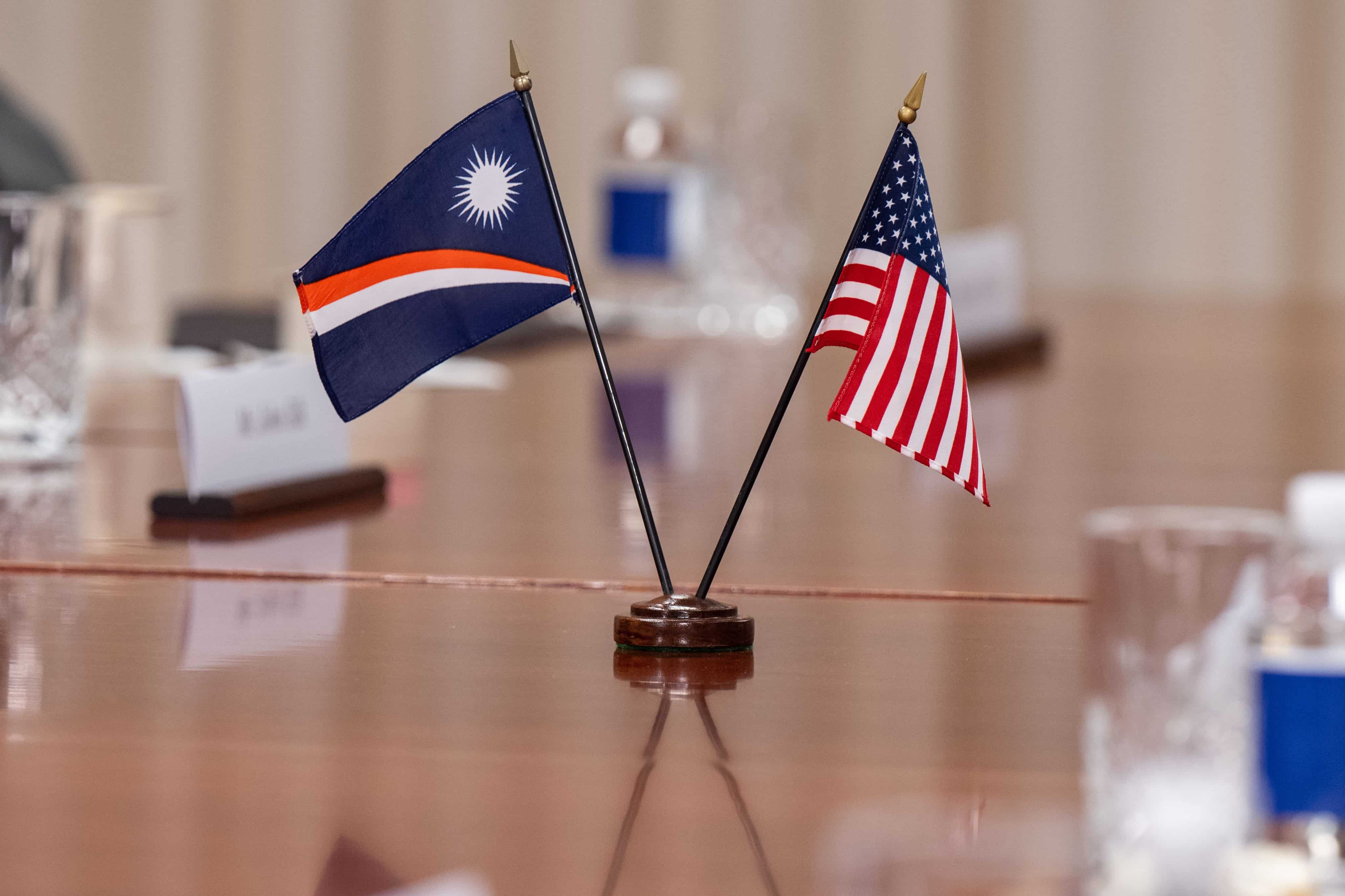 Marshall Islands and US flags