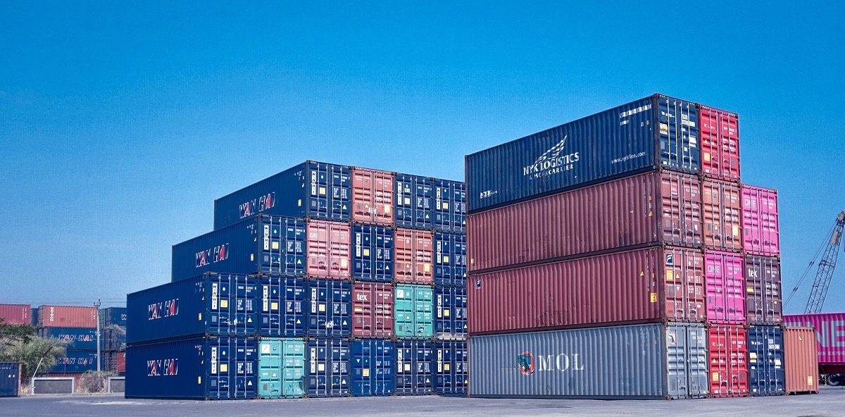 Shipping containers Java