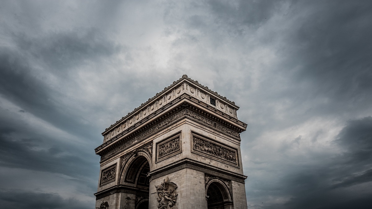 Arc de Triomphe (Sam Amil/Flickr)