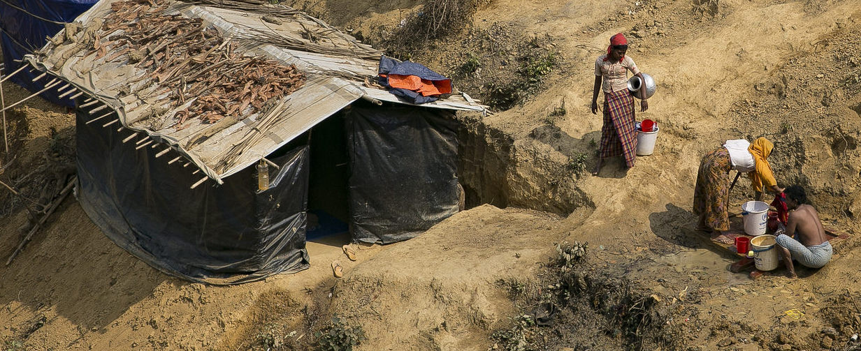 Rohingya refugee camps in Cox’s Bazar, Bangladesh (Photo: UN Women/Flickr)