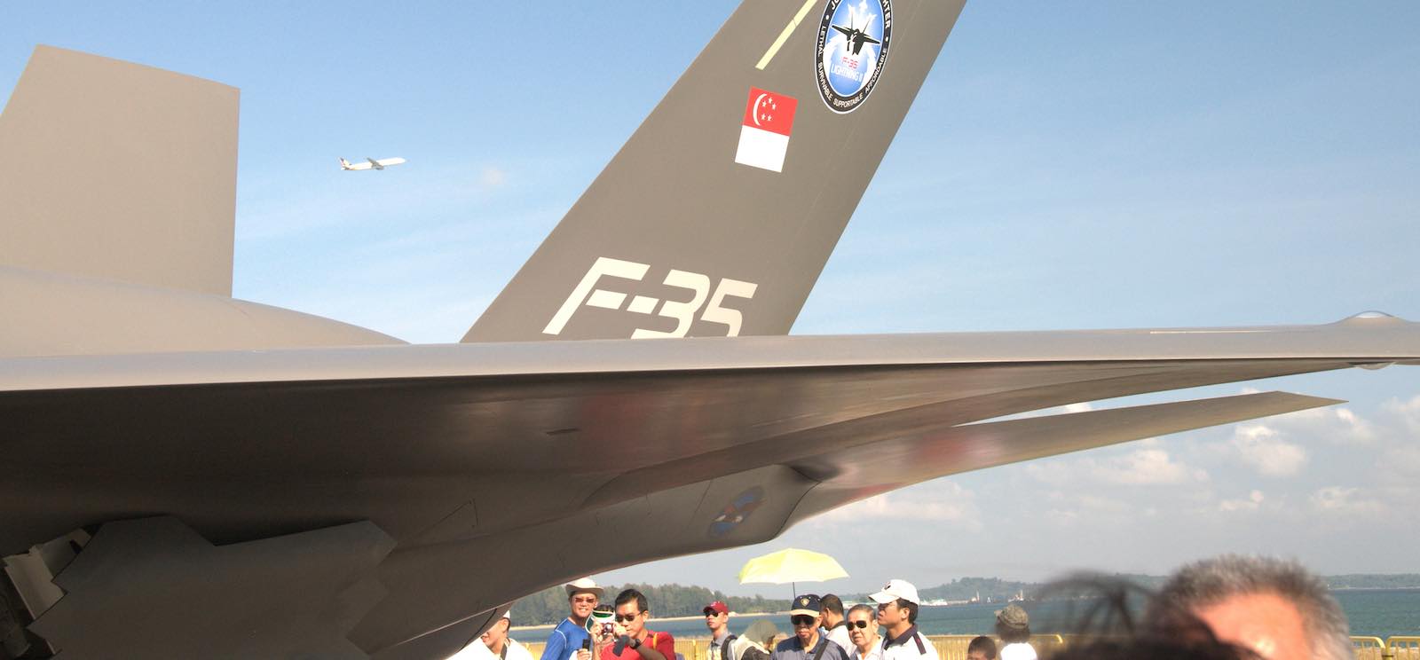 F-35B on display at the Singapore airshow in 2010 (Photo: ngotoh/Flickr)
