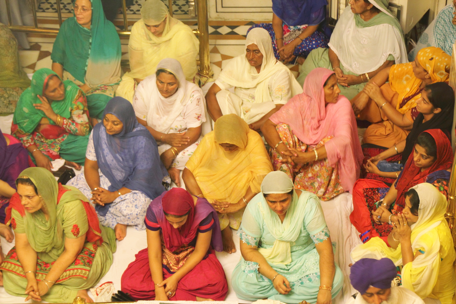 Sikh pilgrims. (Photo: Fulvio Spada/ Flickr)