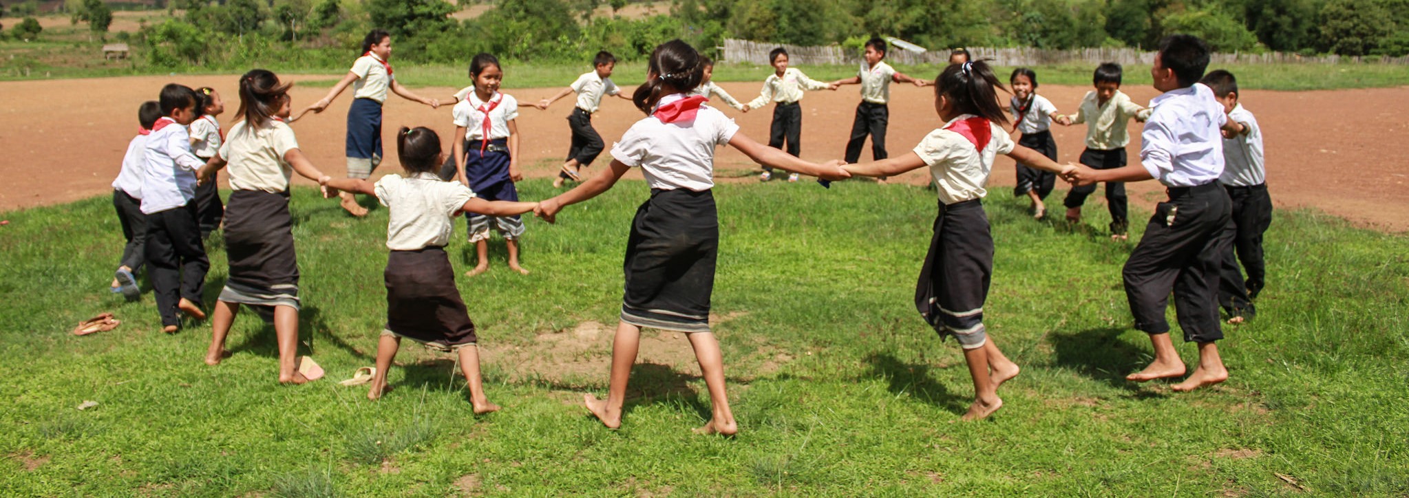 School children in Laos (Photo: Flickr/Asian Development Bank)