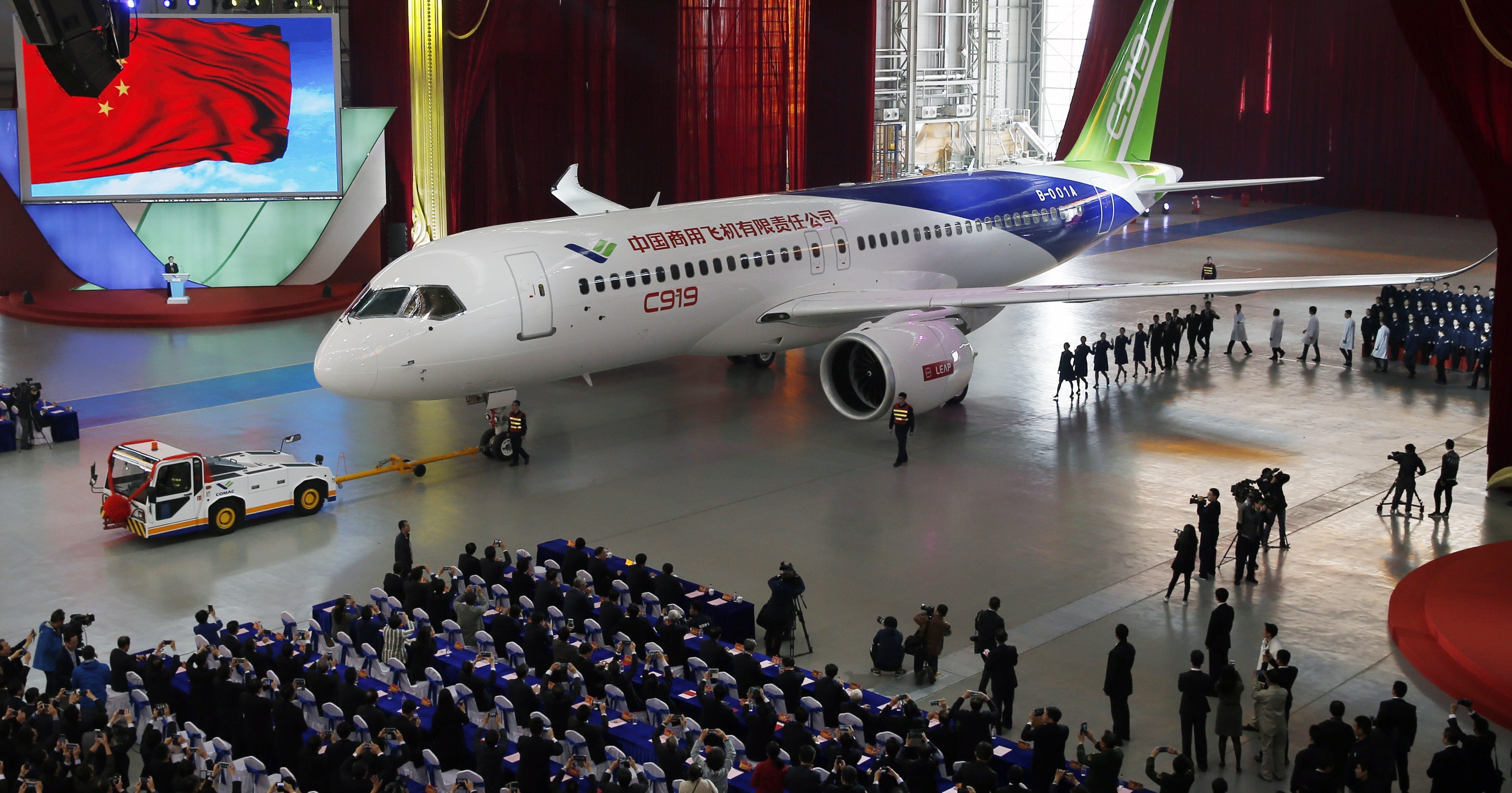 Launch of the COMAC C919 on 2 November 2015. (Getty/Stringer)