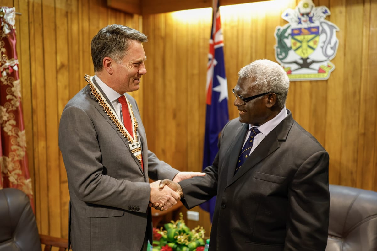 Australian Deputy Prime Minister and Defence Minister Richard Marles, left, and Solomon Islands Prime Minister Manasseh Sogavare meeting in Honiara last week (Jay Cronan/Defence Department)