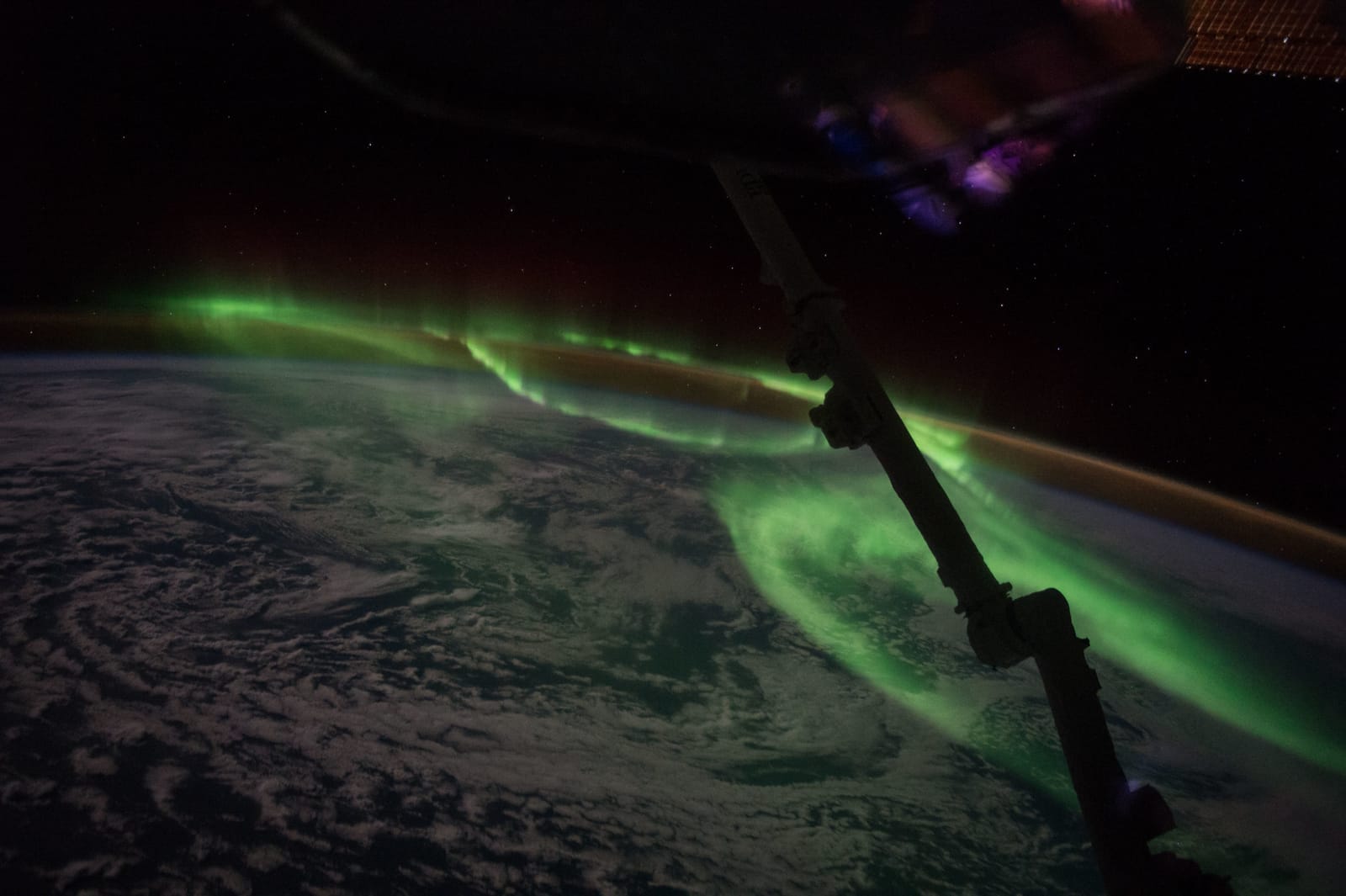 Aurora seen over Australia from the International Space Station (Jeff Williams/NASA)