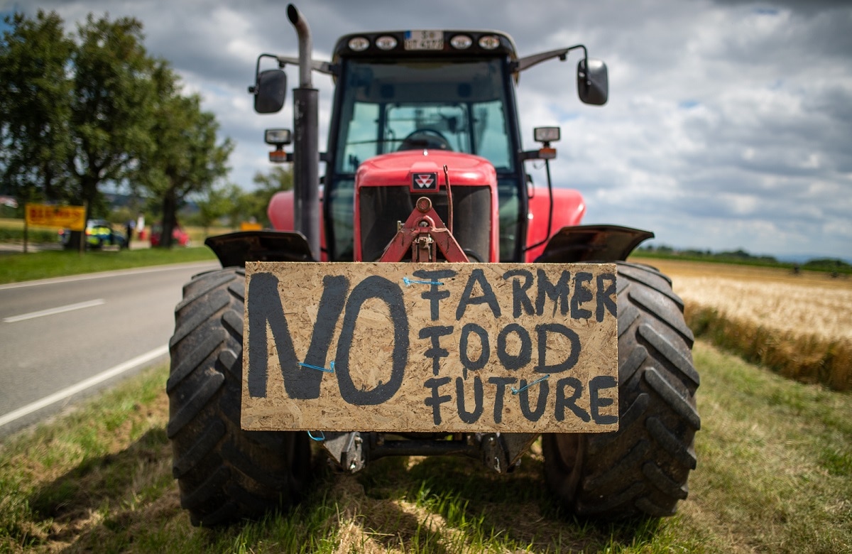 Farmer tractor  Christoph Schmidt/picture alliance via Getty Images)