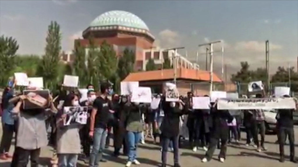 Demonstrations at Allameh Tabataba'i University (ATU) in Iran's capital Tehran on 19 September (UGC/AFP via Getty Images)