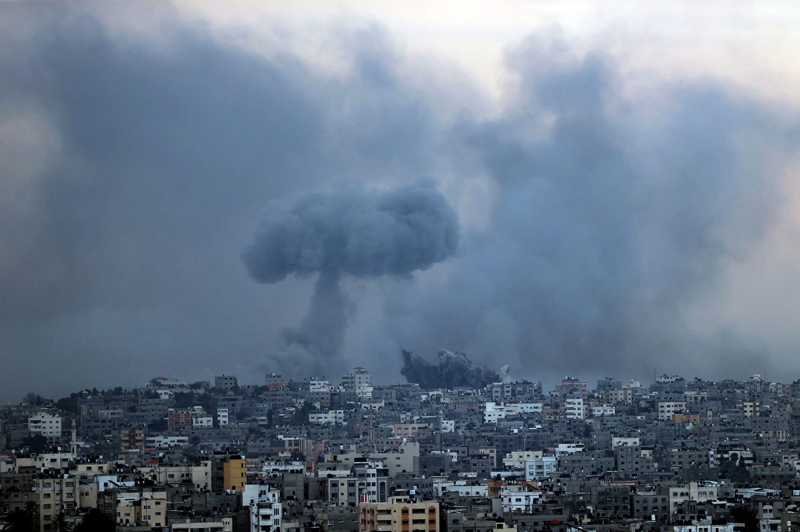 Smoke rises after Israeli airstrike in Gaza Strip on 9 October 2023 (Mustafa Hassona/Anadolu Agency via Getty Images)