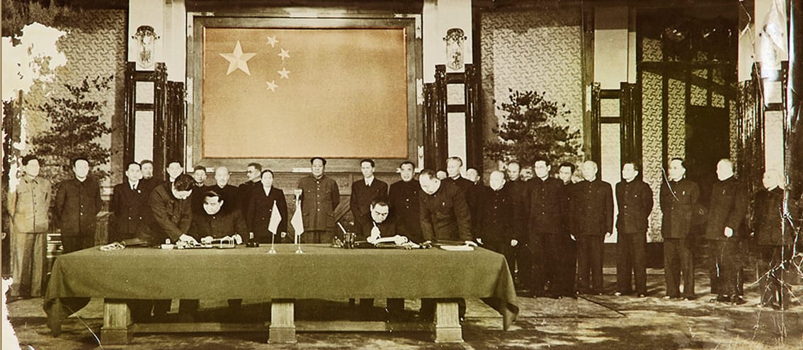 Signing Sino-North Korean Mutual Aid and Cooperation Friendship Treaty, 11 July 1961 (Wikimedia Commons)