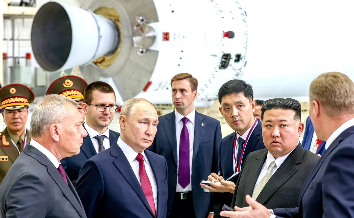 The meeting between the two leaders took place at Russia’s Vostochny Spaceport in Amur Oblast (Photo via Kremlin.ru)