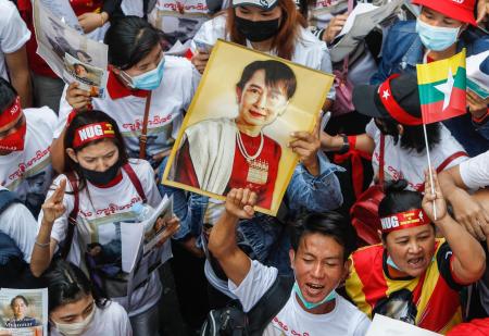 In a meaningless gesture, Myanmar’s junta cuts Aung San Suu Kyi’s sentence