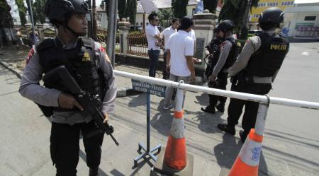 Terror suspects’ riot in Jakarta underscores prison problems