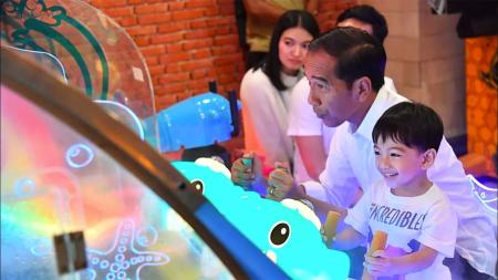 Jokowi’s cute political ploy has become a campaign sensation