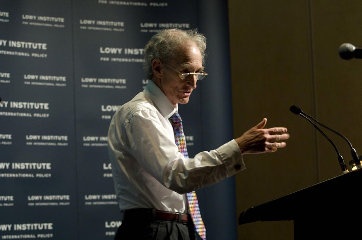Lord Robert of Oxford, Bob May as he preferred, delivering the 2007 Lowy Lecture