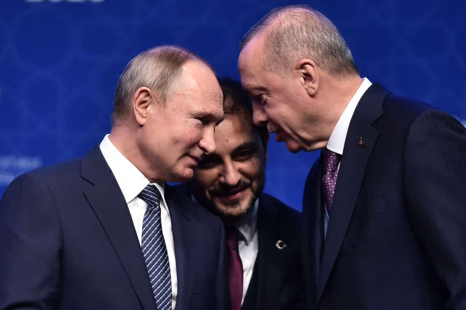 Russian President Vladimir Putin (L) and Turkish President Recep Tayyip Erdoğan (R) at an inauguration ceremony of TurkStream in January 2020 in Istanbul (Ozan Kose/AFP via Getty Images)