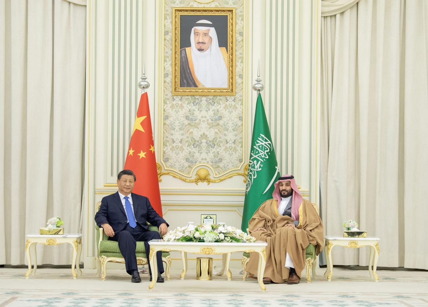 Chinese President Xi Jinping (left) meets Saudi Crown Prince Mohammed bin Salman in Riyadh, Saudi Arabia on 8 December (Royal Court of Saudi Arabia/Anadolu Agency via Getty Images)  