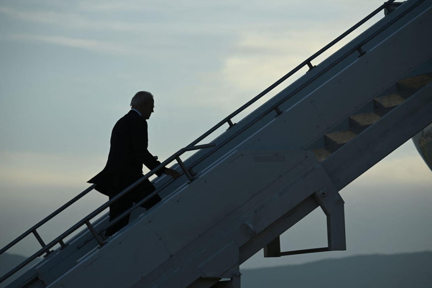 US President Joe Biden boarding Air Force One (Brendan Smialowski/AFP via Getty Images)