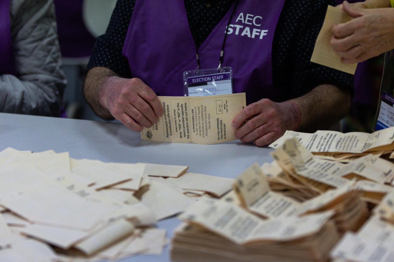 Counting ballot papers in the Voice referendum (Asanka Ratnayake/Getty Images)