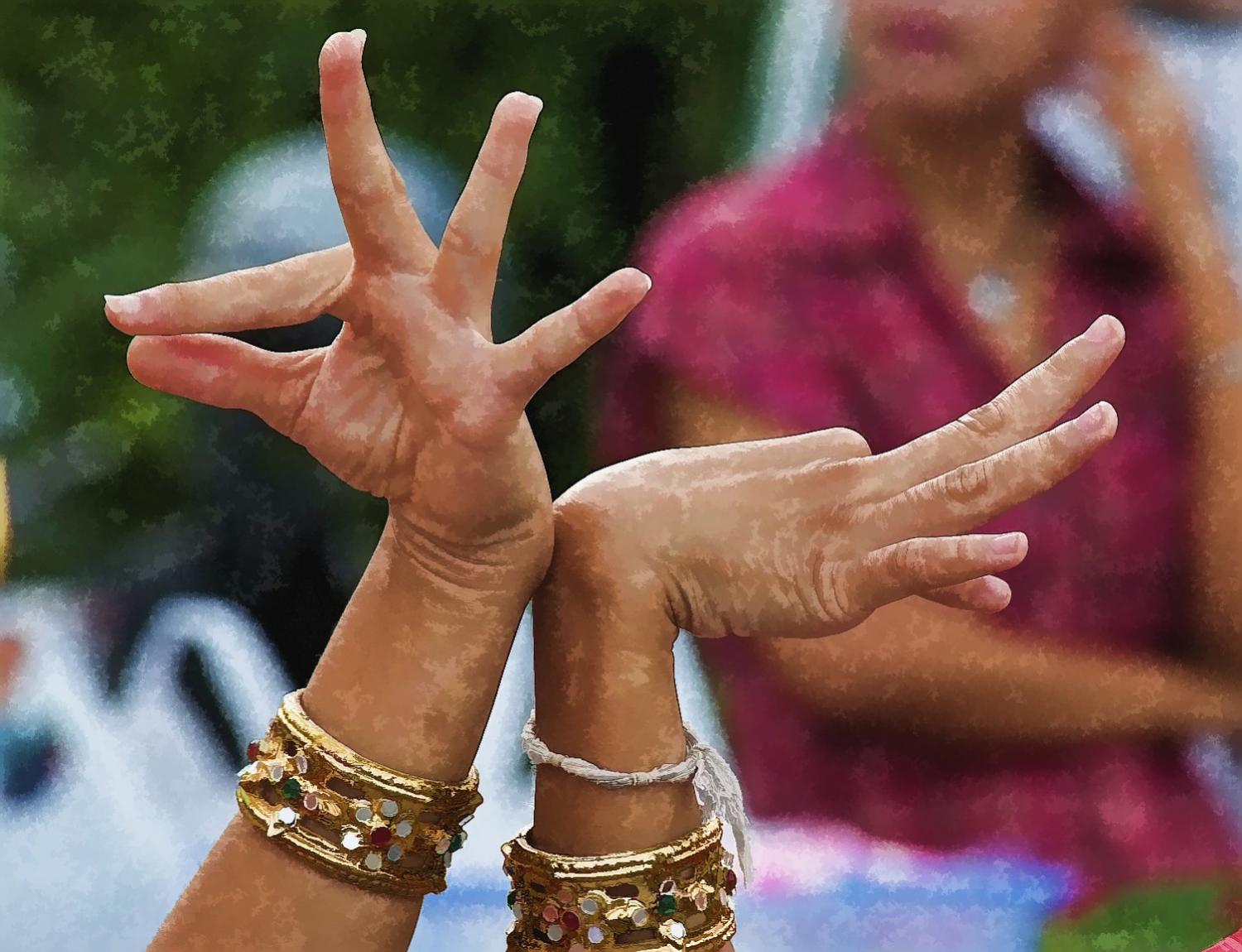 Dancing hands, Prachuap Khiri Khan Festival. (Flickr/Troup Dresser)