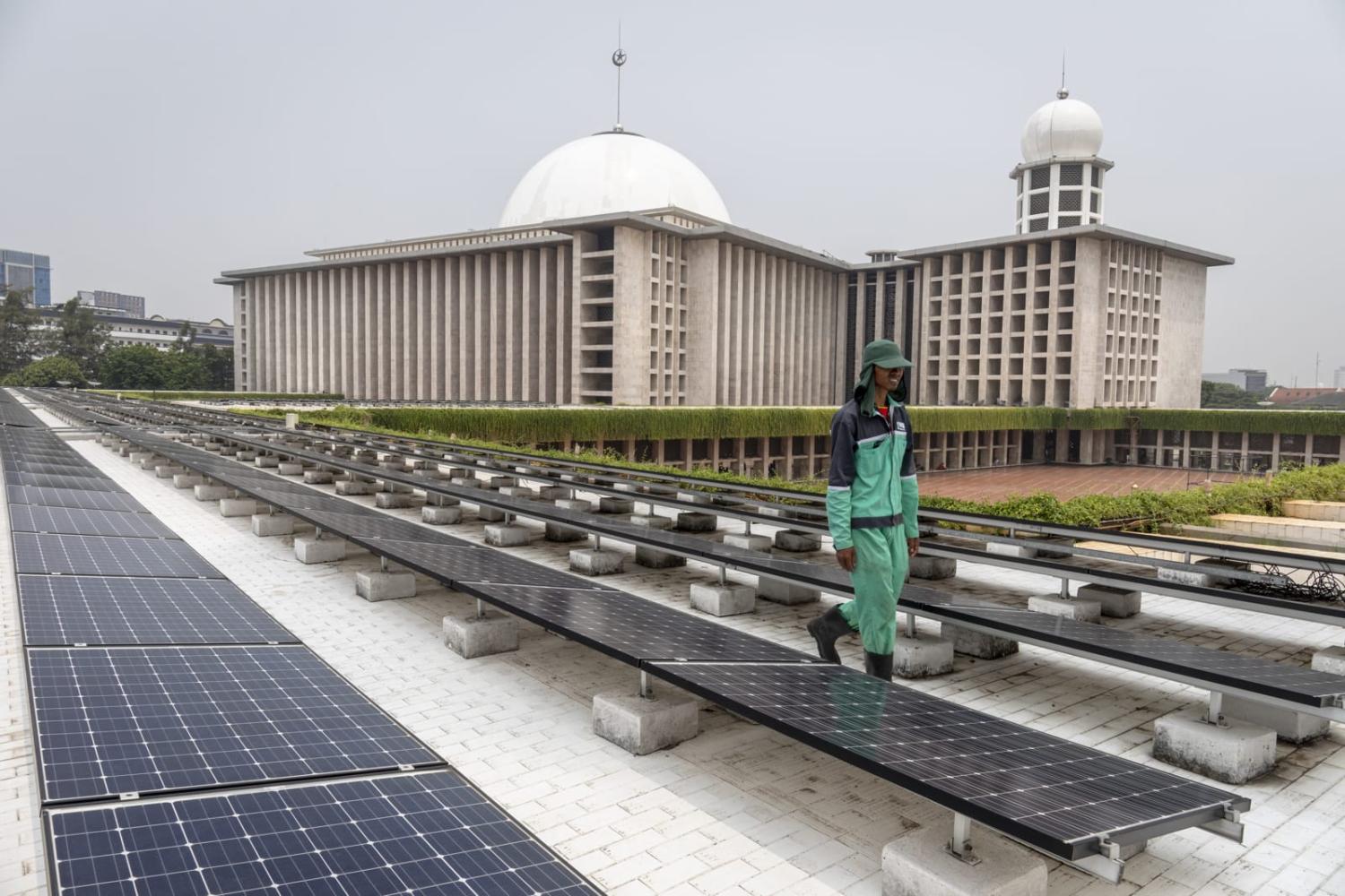 The colossal Istiqlal mosque in Jakarta runs on solar panels and the Grand Imam is an active proselytizer for solar energy (Aji Styawan/Climate Visuals via CC BY-NC-ND 4.0)