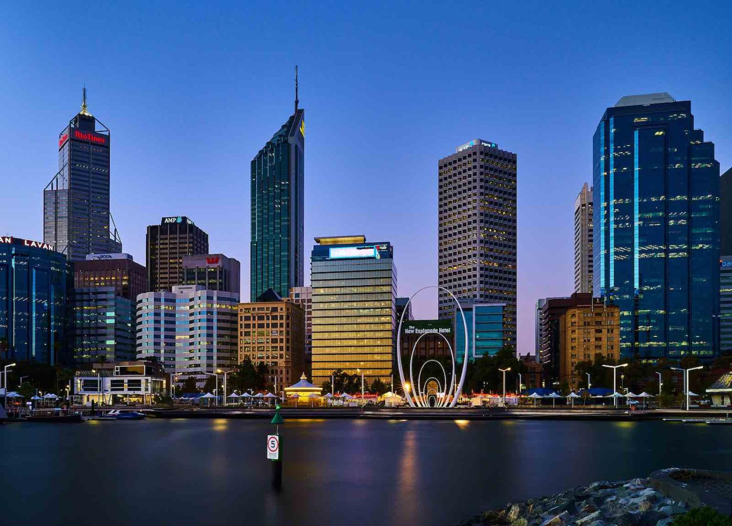Perth, Australia, a model of urban water conservation (Photo: Pedro Szekely/Flickr)