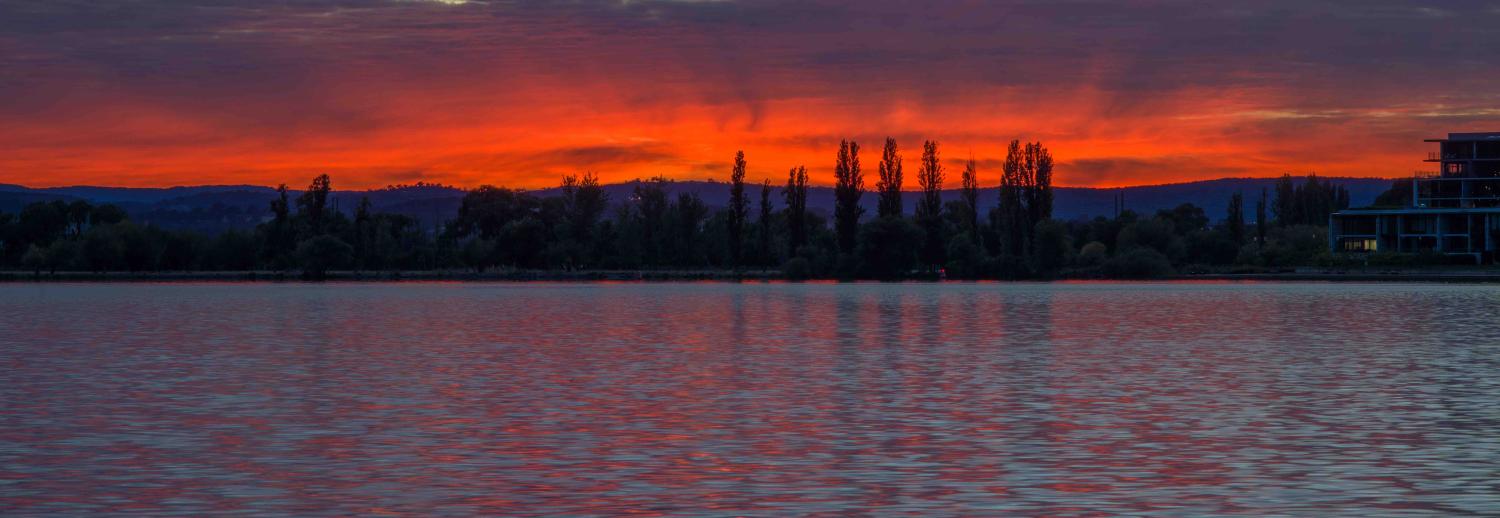 Sunrise in Canberra (Photo: MomentsForZen/Flickr)