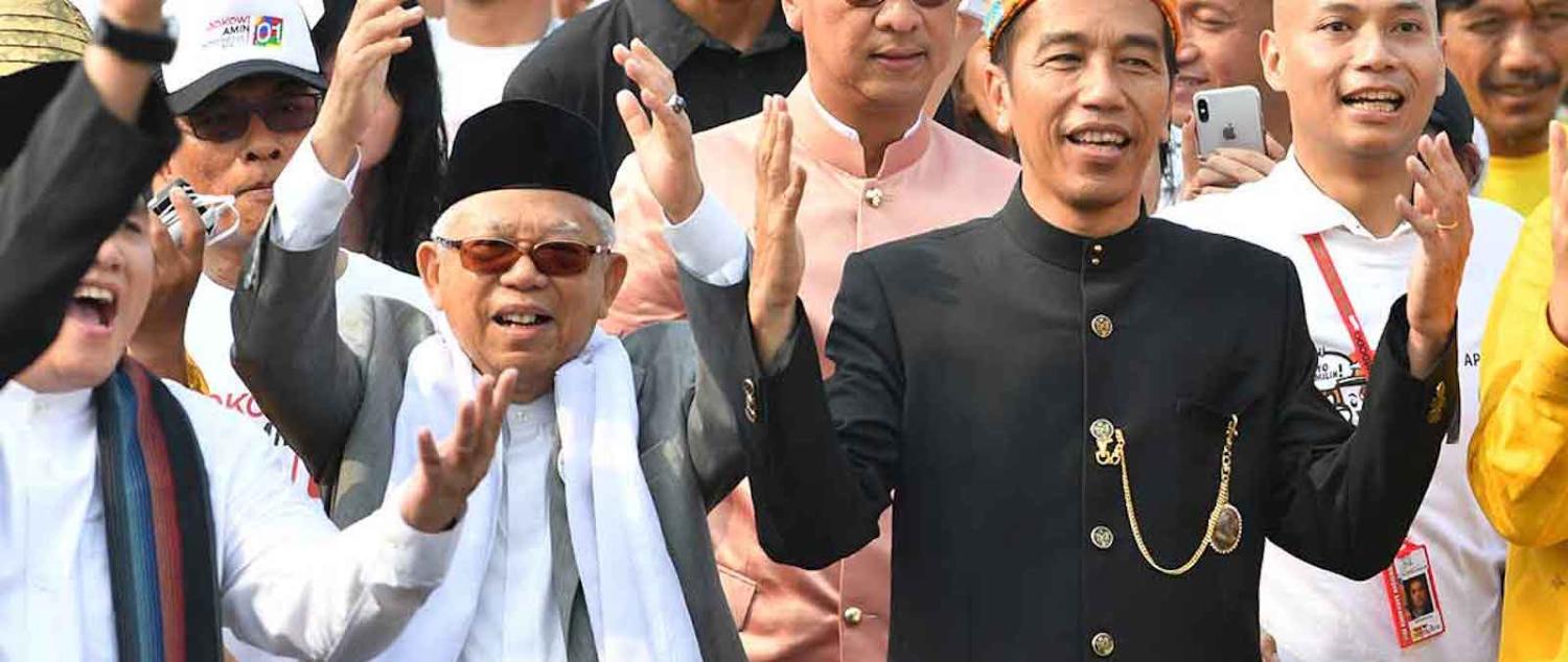 Indonesia’s President Joko Widodo (R) and his running mate Ma’ruf Amin (L) (Photo: andisanjaya/ Flickr)