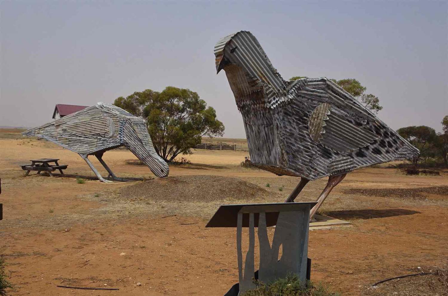Mallee fowl sculptures, Patchewollock, Victoria (Photo: denisbin/Flickr)