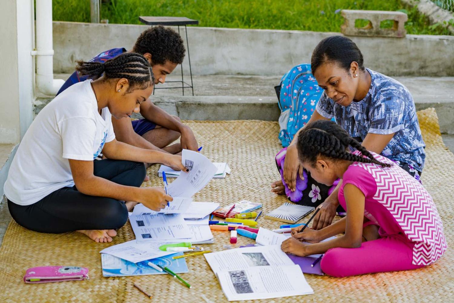 Home schooling in Fiji during the Covid-19 lockdown (Asian Development Bank/Flickr)