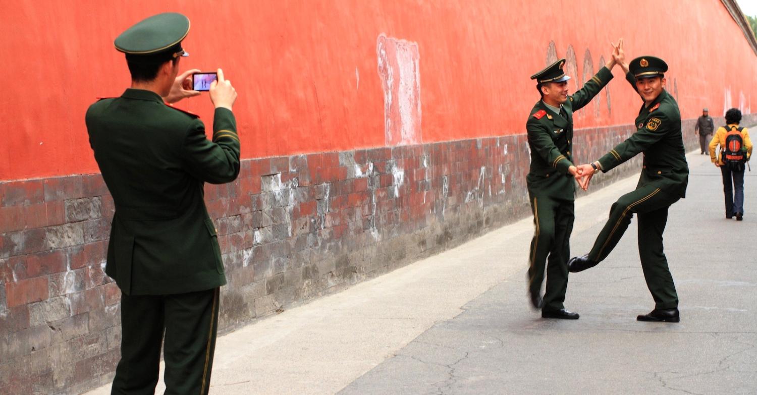 Chinese Army soldiers in Beijing (Photo: Kalexander/Flickr)