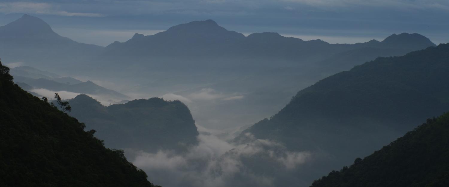 Looking across the border from China into Myanmar (Photo: David and Jessie/Flickr)
