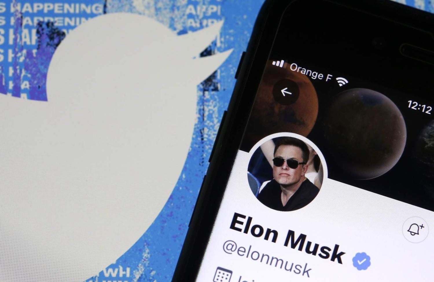 Elon Musk bought the social network Twitter on 25 April for US$44 billion (Illustration by Chesnot/Getty Images)