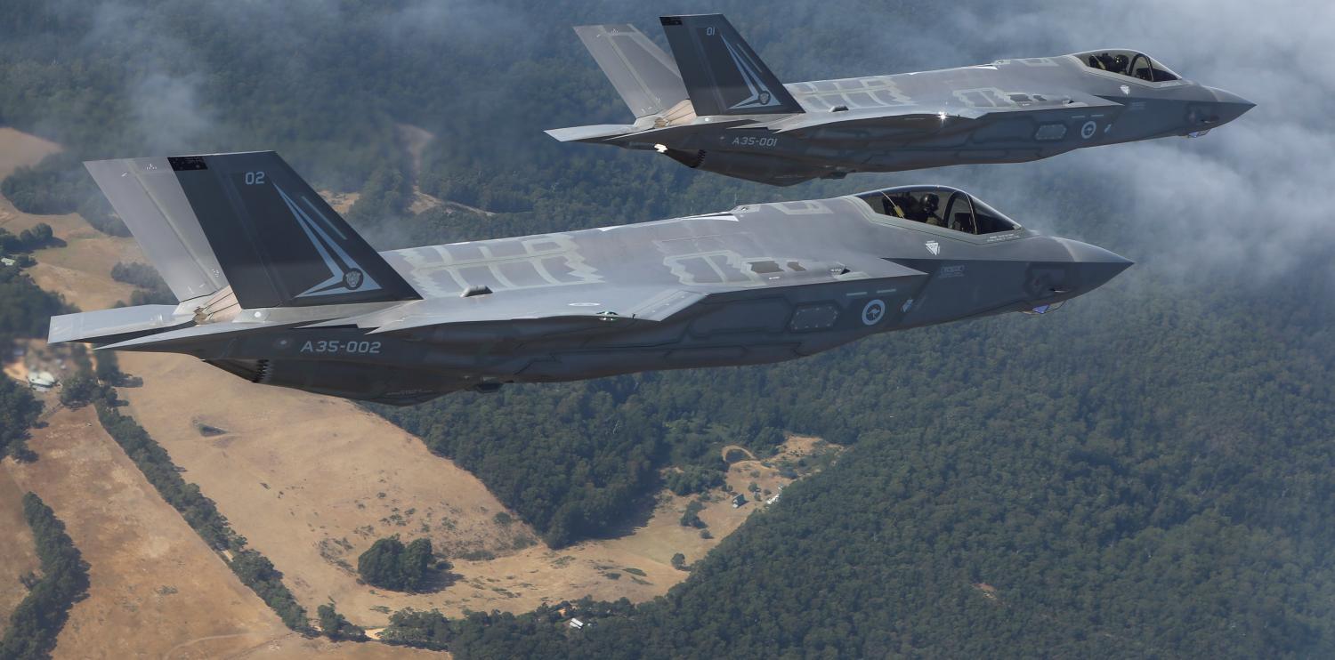 Two F-35s en route to Melbourne, 2017 (Photo: Commonwealth of Australia/Department of Defence)