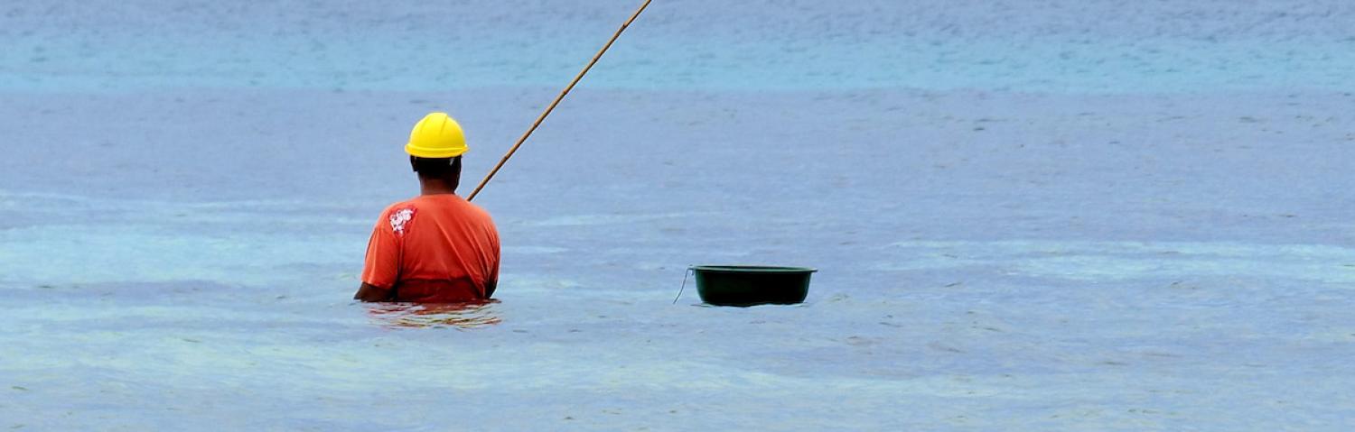 A fisherman in Tuvalu (Photo: Fiona Goodall/ Getty)