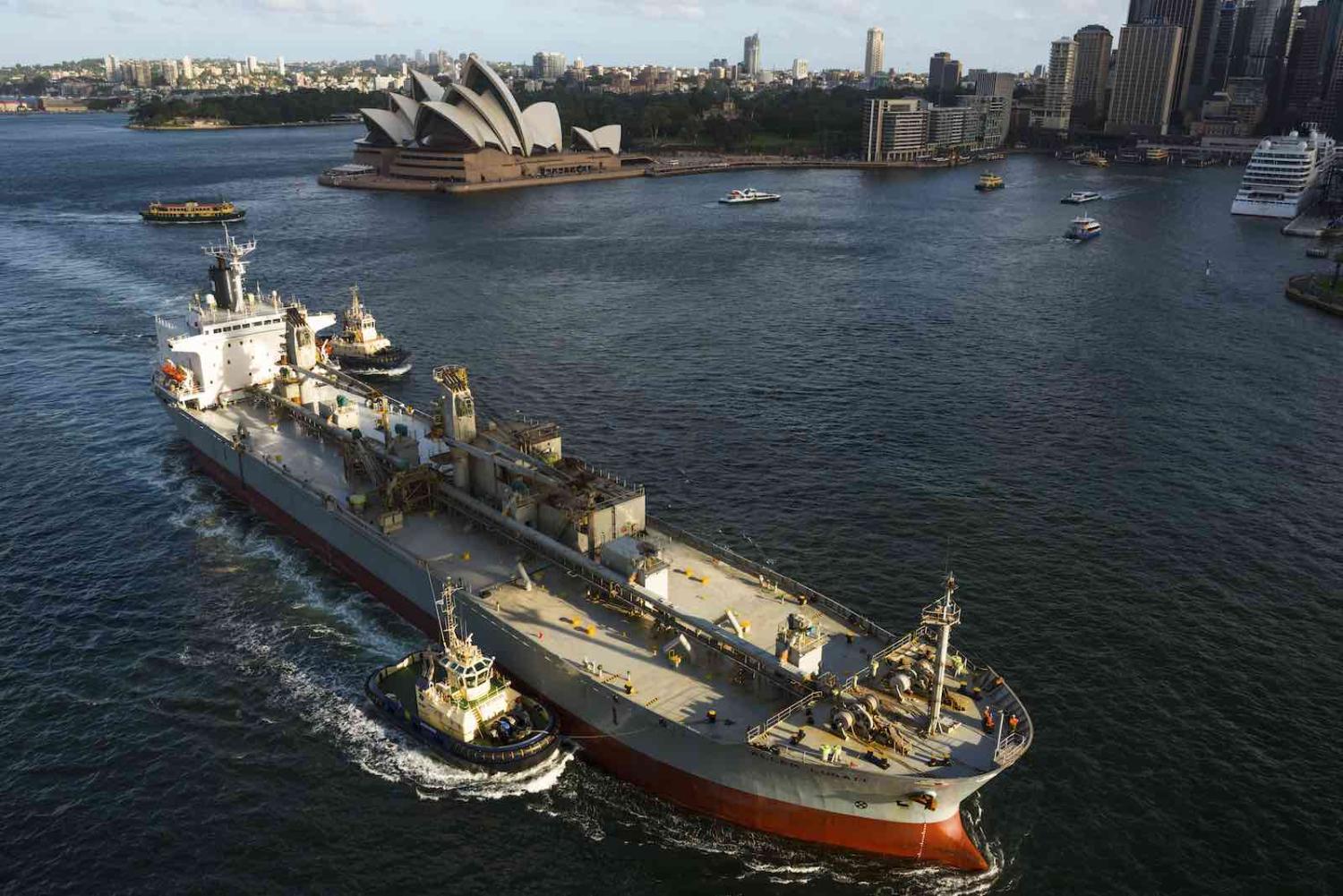 An oil tanker in Sydney Harbour, 2017 (Universal Images Group/Getty Images)