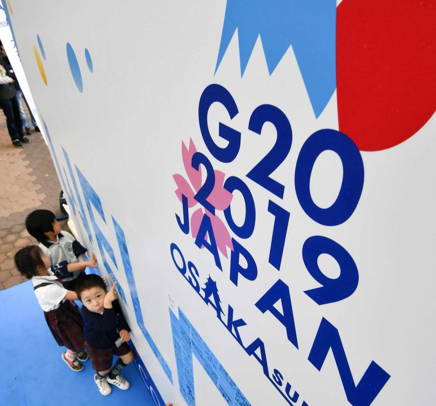 Economic diplomacy: G20 warms up, the China drip and open trade talks