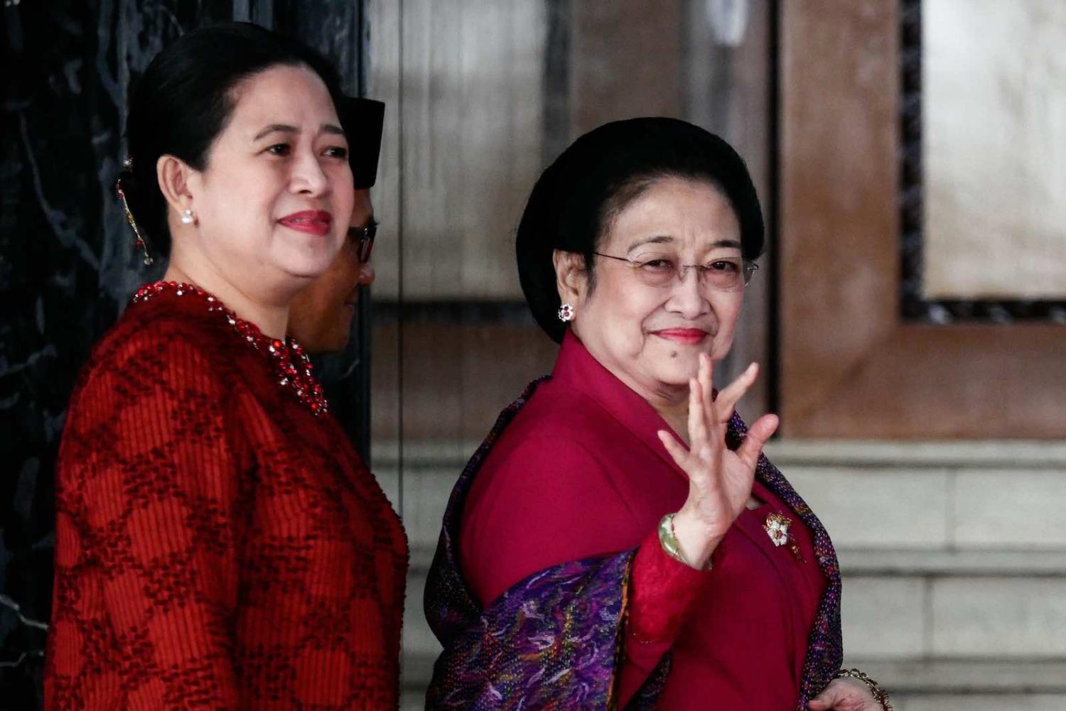 Former Indonesian president Megawati Sukarnoputri, right, and her daughter Puan Maharani, seen as the likely successor Megawati as leader of the Indonesian Democratic Party of Struggle (Anton Raharjo/Anadolu Agency via Getty Images)
