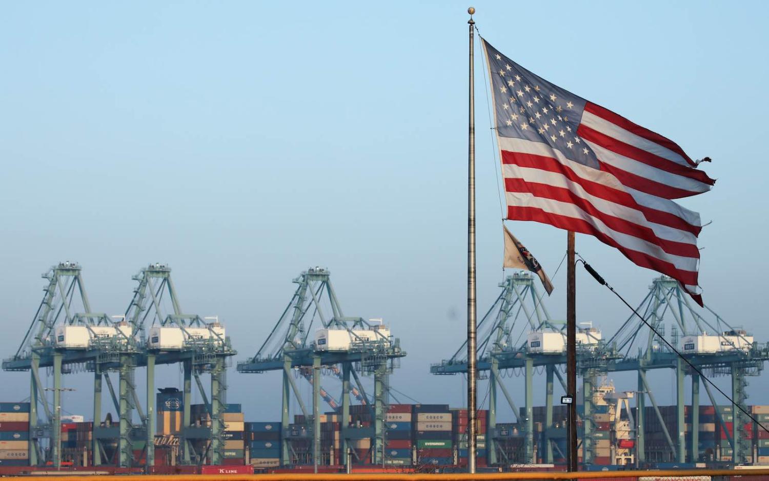 Despite a year of trade policy turbulence, high tariffs, and loud denunciations, the US trade deficit is essentially unchanged (Photo: Mario Tama/Getty Images)