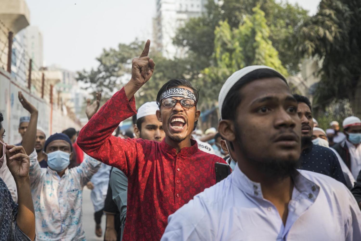 Protesting the installation of statues of Bangladesh’s founding president, 4 December 2020 in Dhaka (Ahmed Salahuddin/NurPhoto via Getty Images)