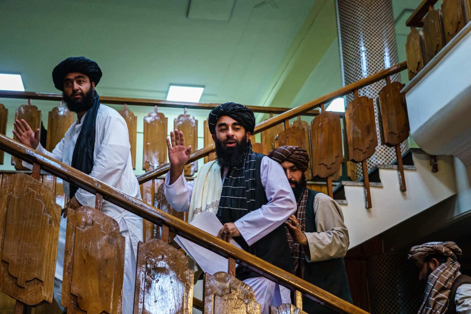 Taliban spokesman Zabihullah Mujahid makes his first-ever public appearance to address concerns about the Taliban’s reputation with human and civil rights during a press conference in Kabul, Afghanistan (Marcus Yam/Los Angeles Times via Getty Images)