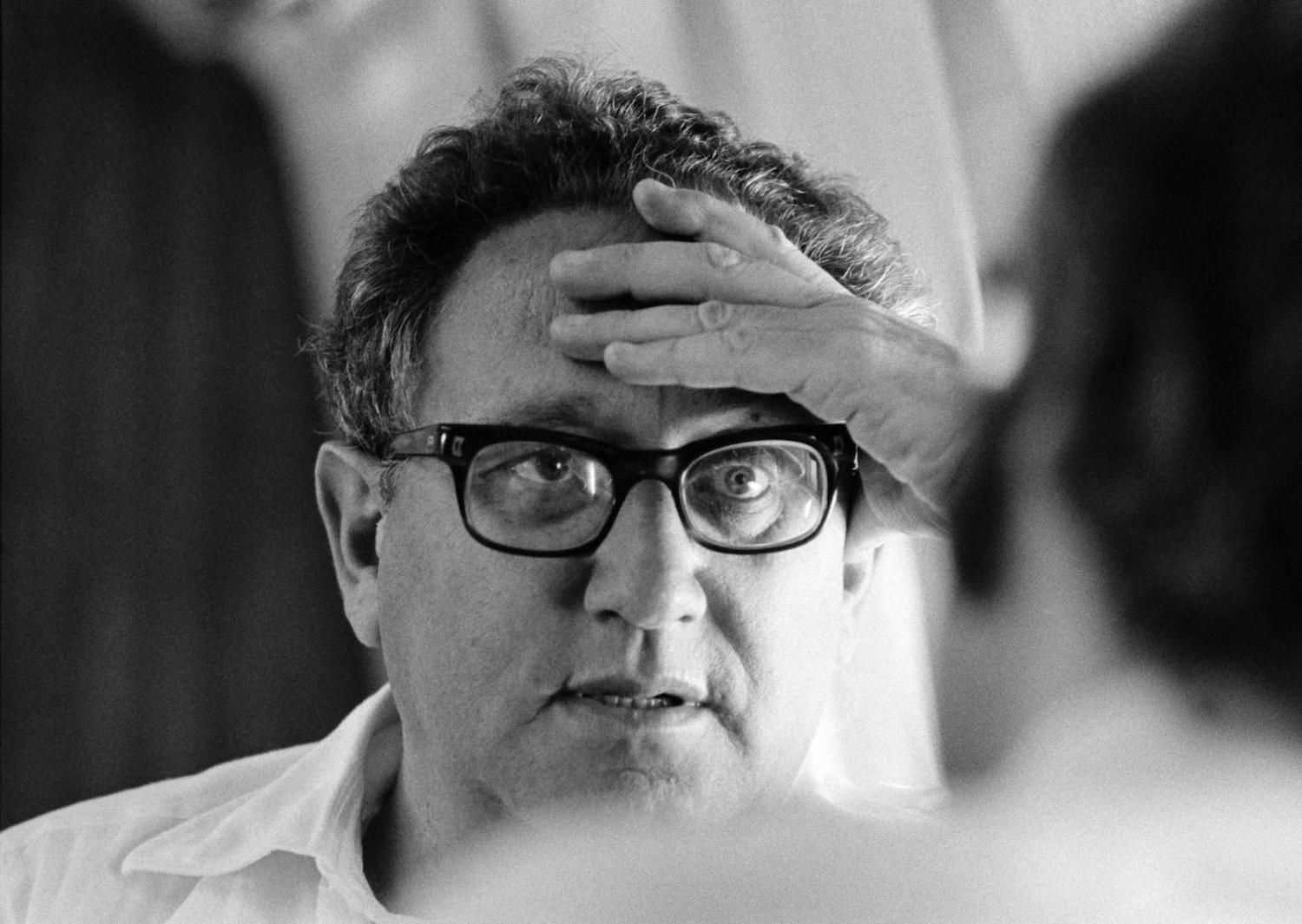 US Secretary of State Henry Kissinger en route from Egypt to Israel on 27 September 1975 during negotiations over the return of Sinai to Egypt (David Hume Kennerly/Getty Images)