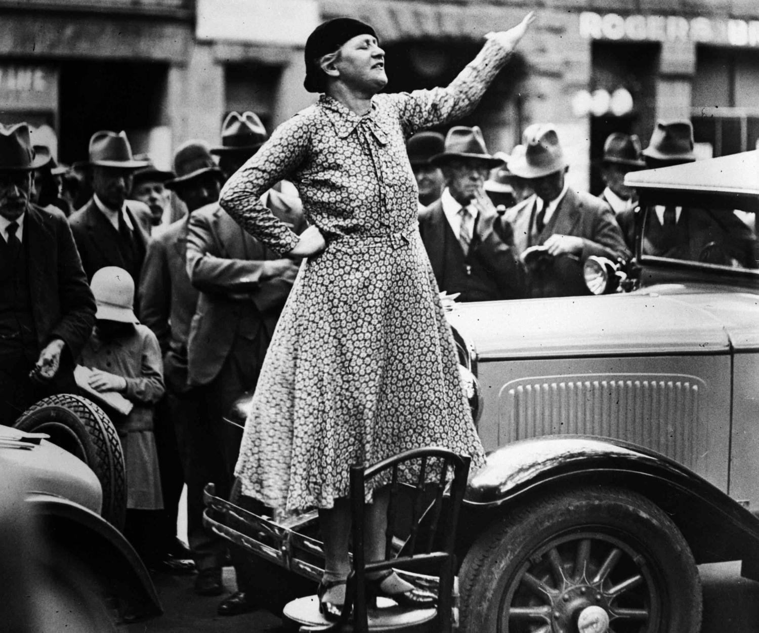 Adela Pankhurst, earlier a member of the Women’s Peace Army, speaking in Sydney in 1931. (Photo: Fox Photos/Getty)