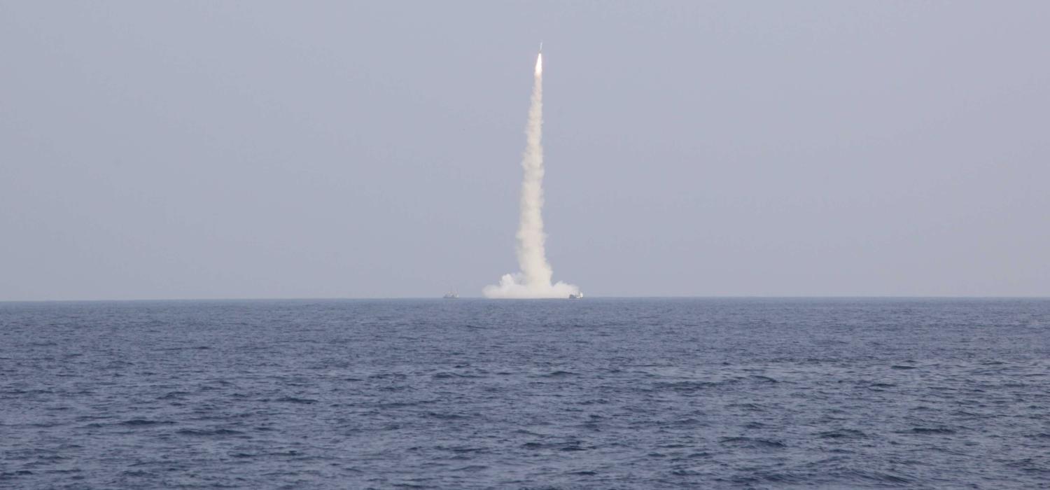 India tests a medium-range submarine-launched ballistic missile (Photo: Pallava Bagla/Getty)