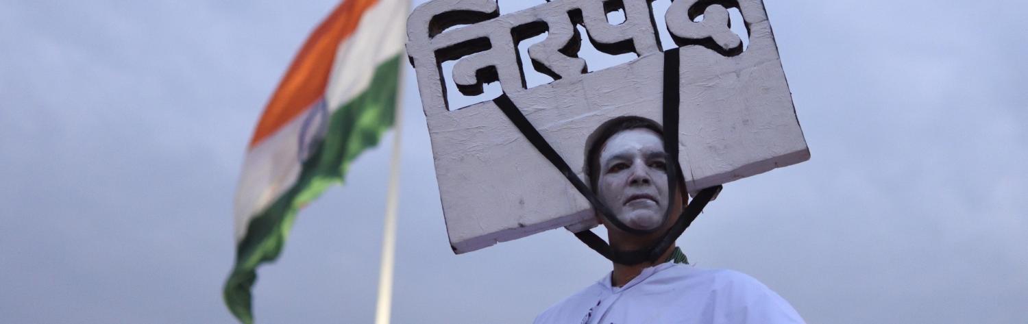 A man protests on the 25th anniversary of Babri Mosque demolition (Photo: Javed Sultan/Getty)