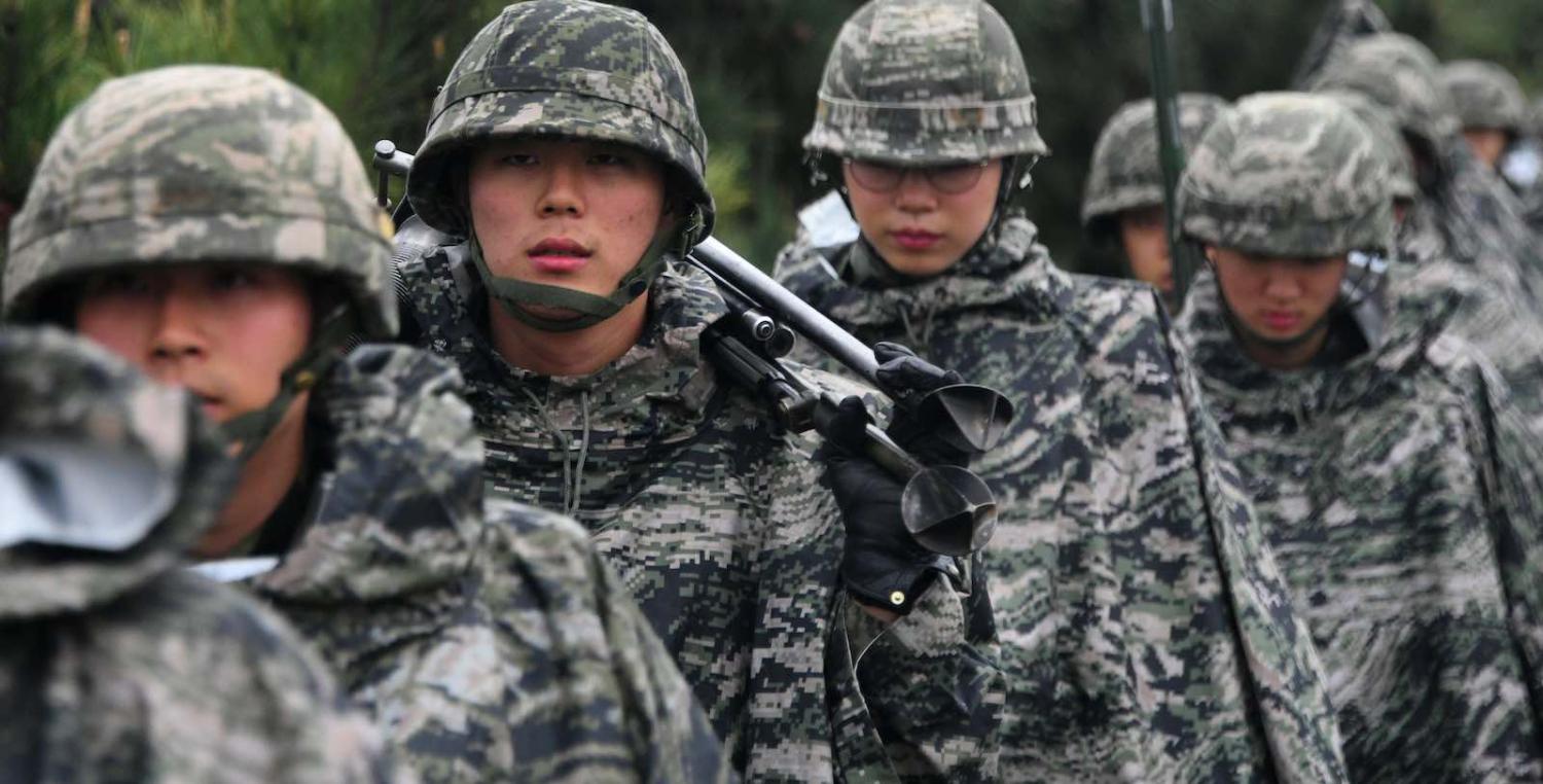 South Korean marines march in April (Photo: Jung Yeon-je via Getty)