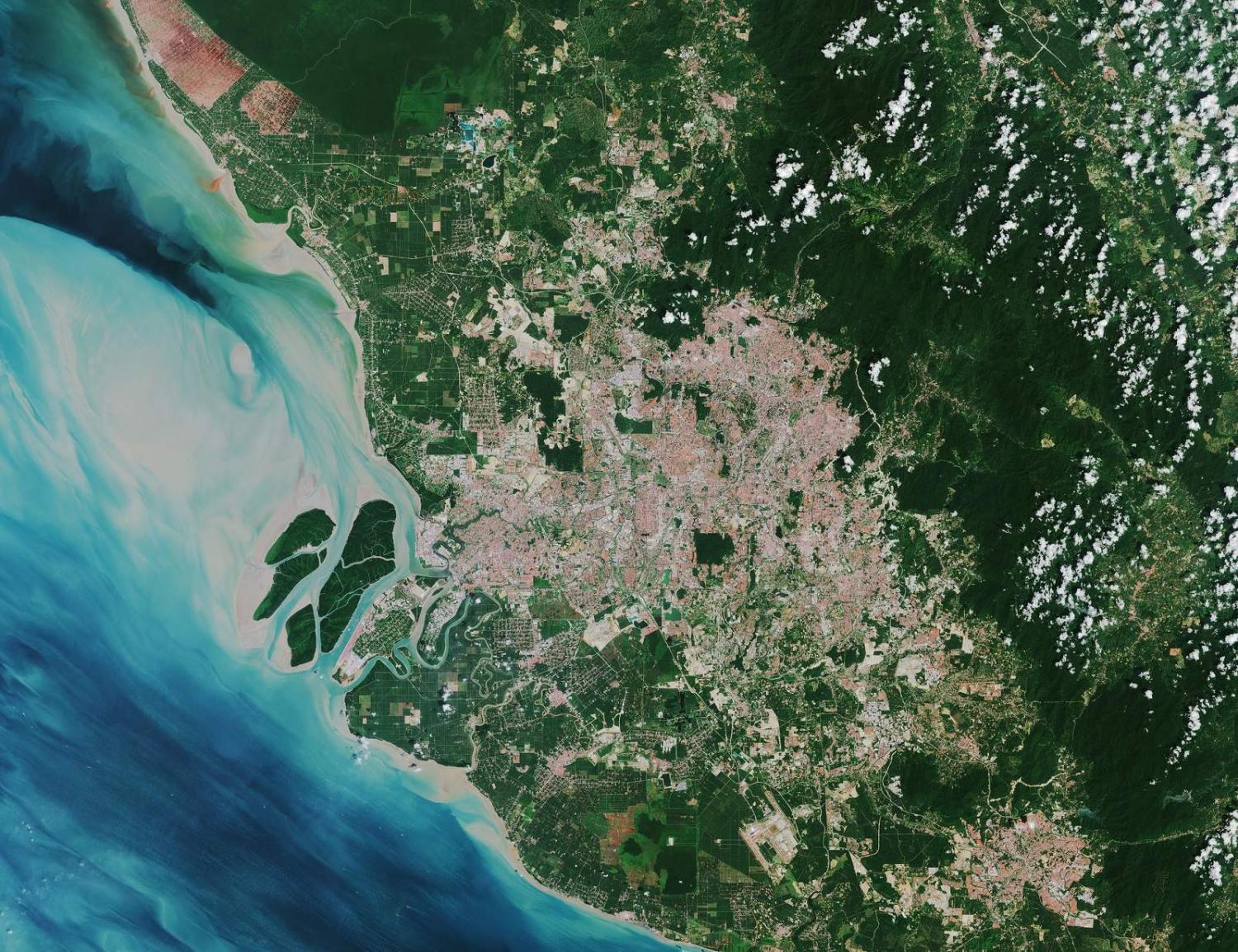 The Malacca Strait off the coast of Malaysia (European Space Agency/Flickr)