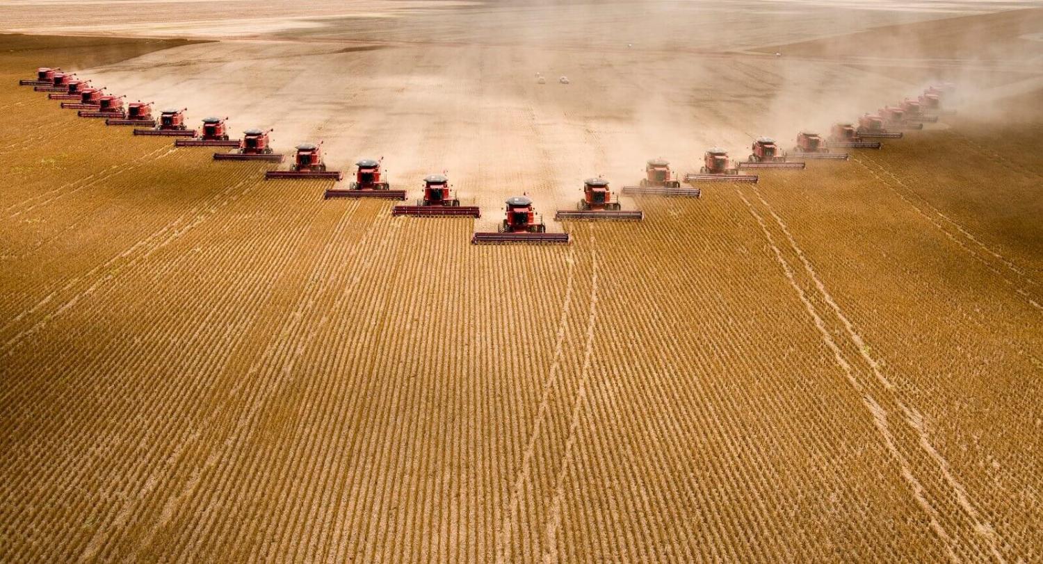 Soybeans are harvested in Brazil (Photo: Paulo Fridman, via Getty)