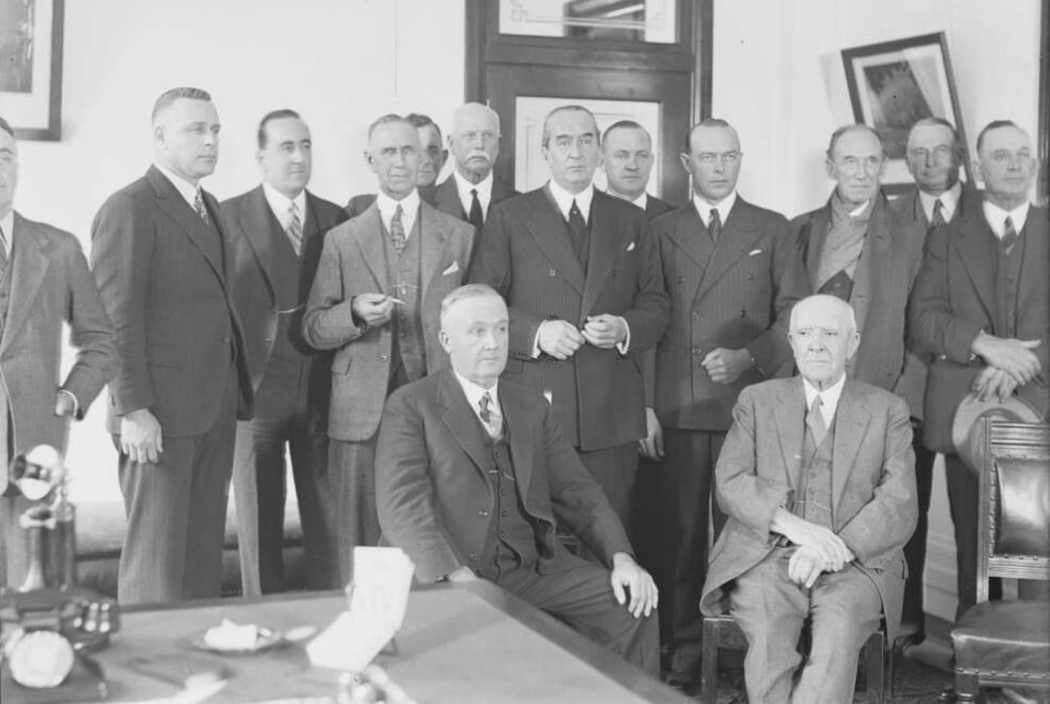 Former Prime Minister Stanley Bruce (centre, standing) and senators, New South Wales, 1 May 1934 (Courtesy NLA/Fairfax Media)